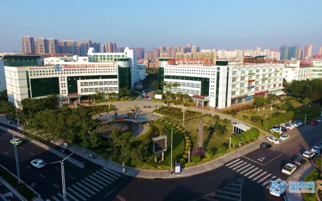 泉州开发区领导深入秘伴总部调研视察，助力企业高质量发展！